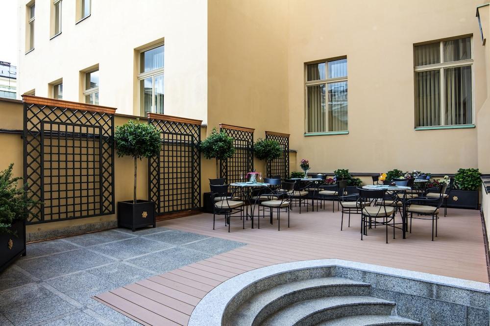 Hotel Liberty Prága Kültér fotó