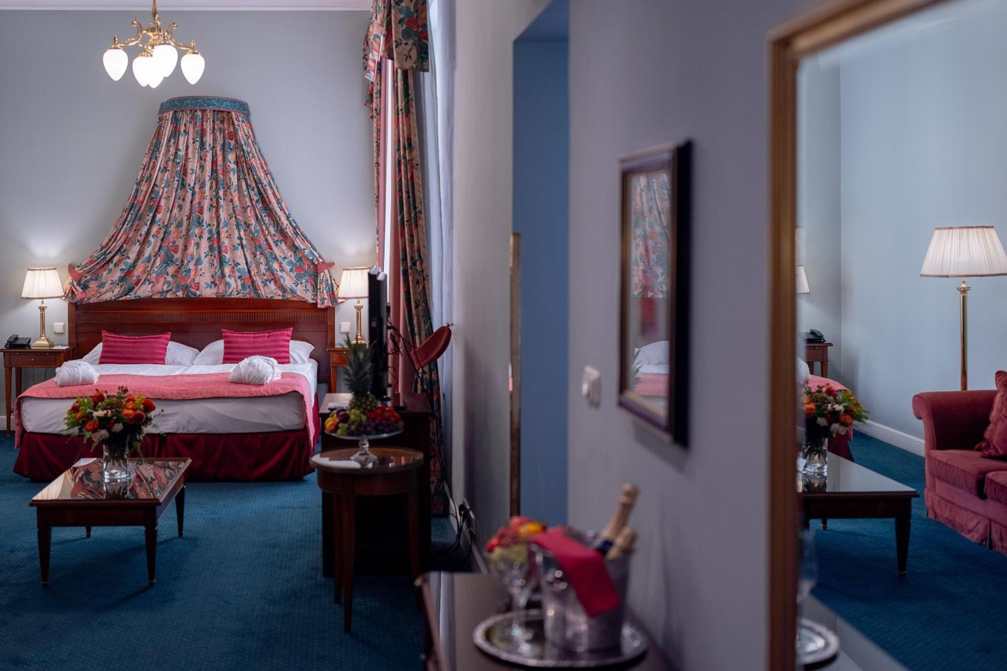 Hotel Liberty Prága Kültér fotó