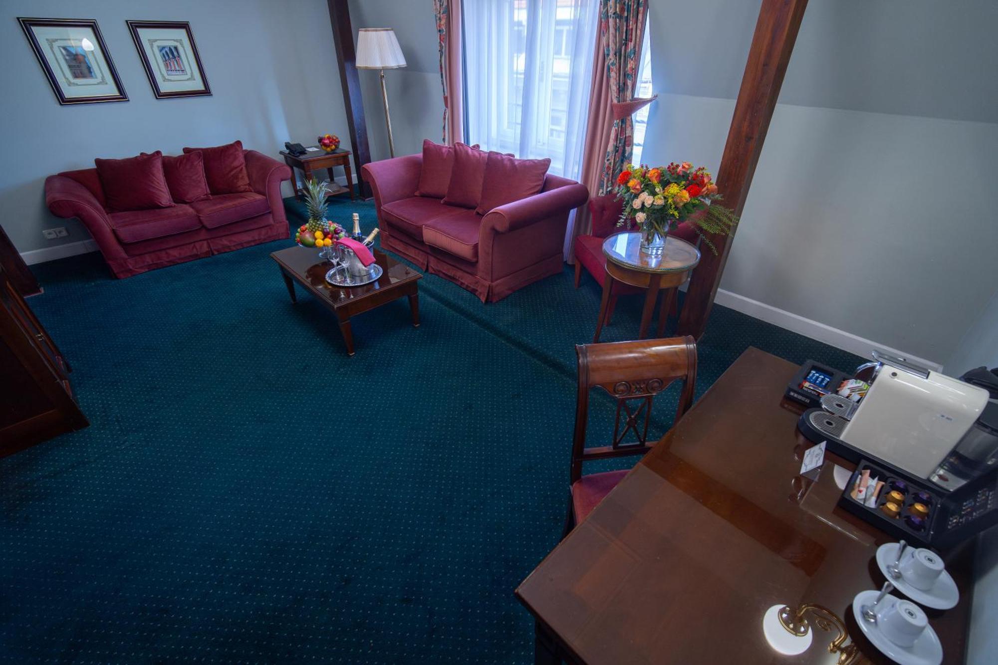 Hotel Liberty Prága Kültér fotó