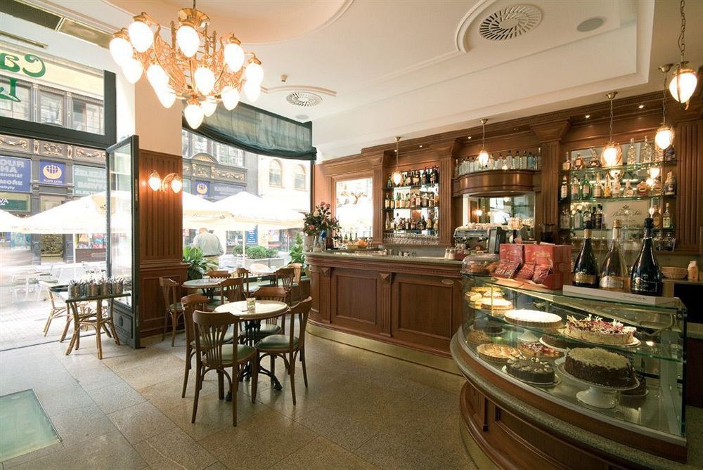 Hotel Liberty Prága Kültér fotó